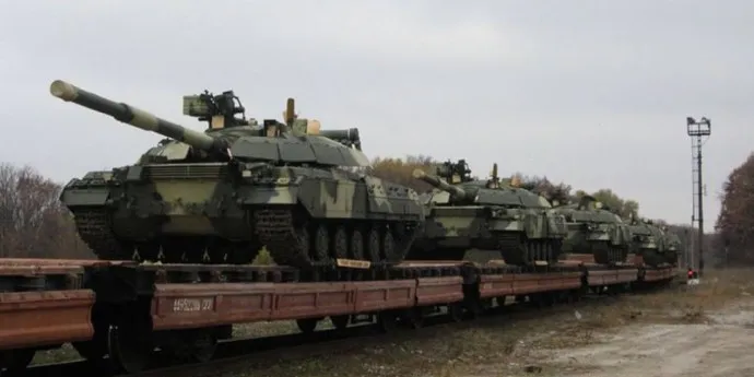 Поставки вооружений в Украину