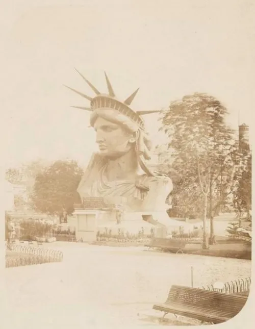 Статуя Свободы в Нью-Йорке. Местоположение, высота, фотографии, история, авторы, интересные предметы.