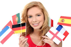 Девушки с флагами разных стран