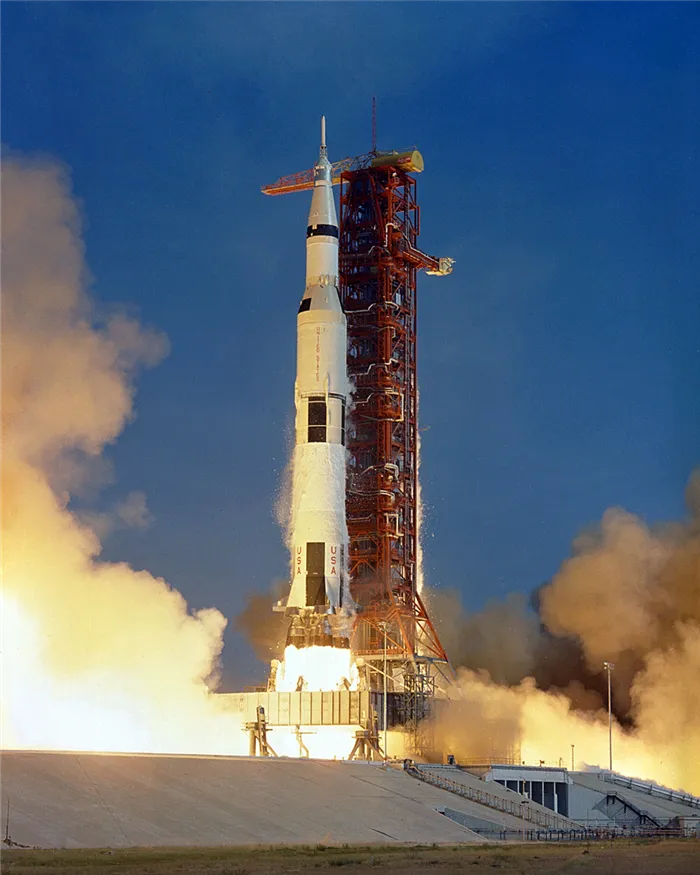 Сатурн-5 будет запущен на корабле Аполлон-11.
